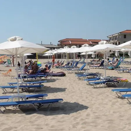 1 Bedroom Beachfront In Obzor Beach アパート ブルガス