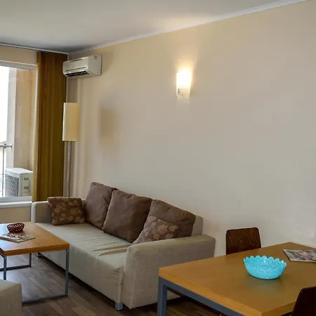 アパート 1 Bedroom Beachfront In Obzor Beach *