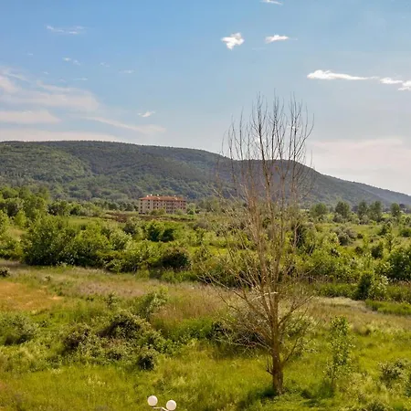 1 Bedroom Beachfront In Obzor Beach アパート *
